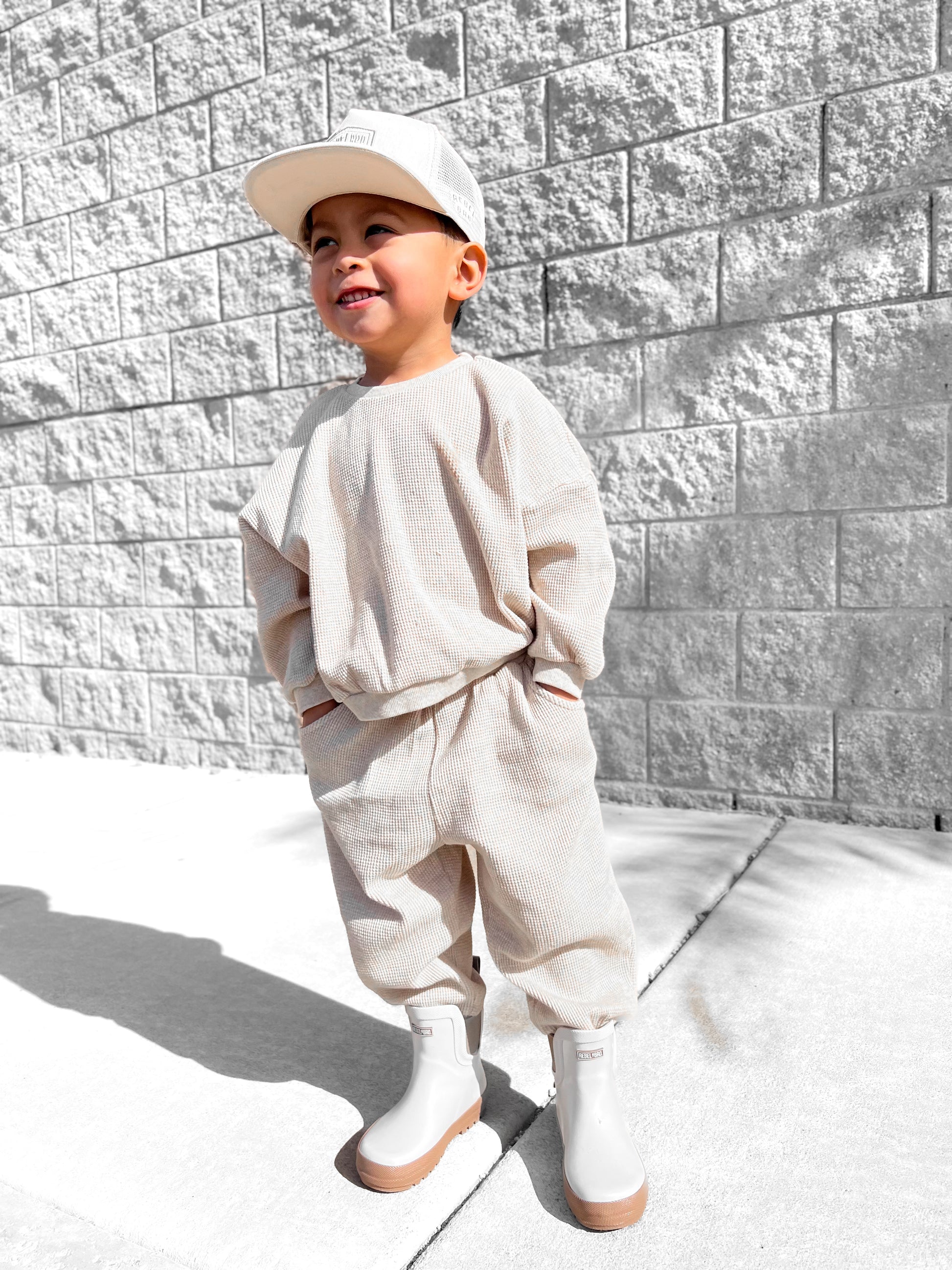 The Core-Classic Midi Boot in White / Taupe