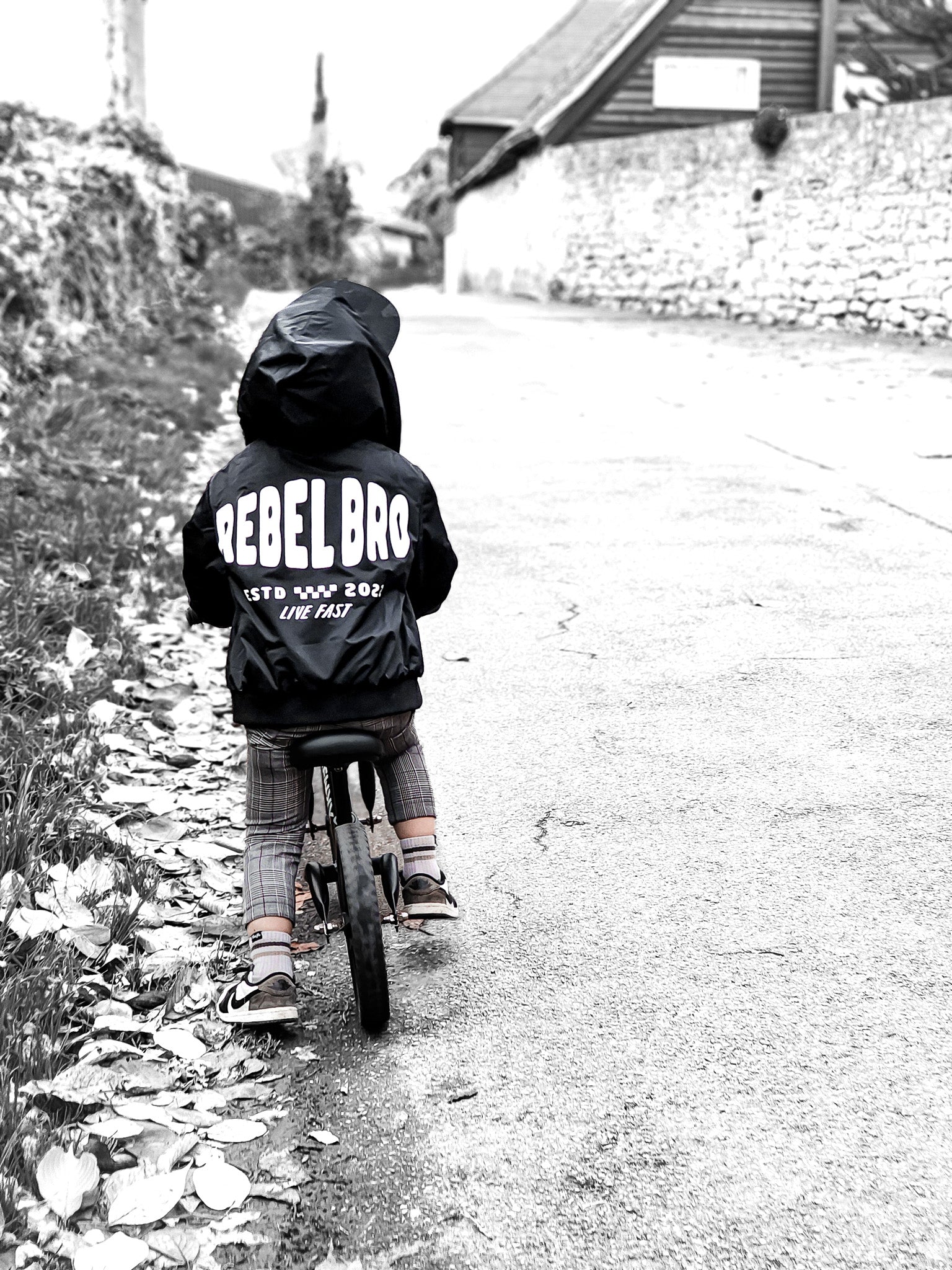 Live Fast Hydro Bomber Jacket in Black (FINAL SALE) - Rebel Bro