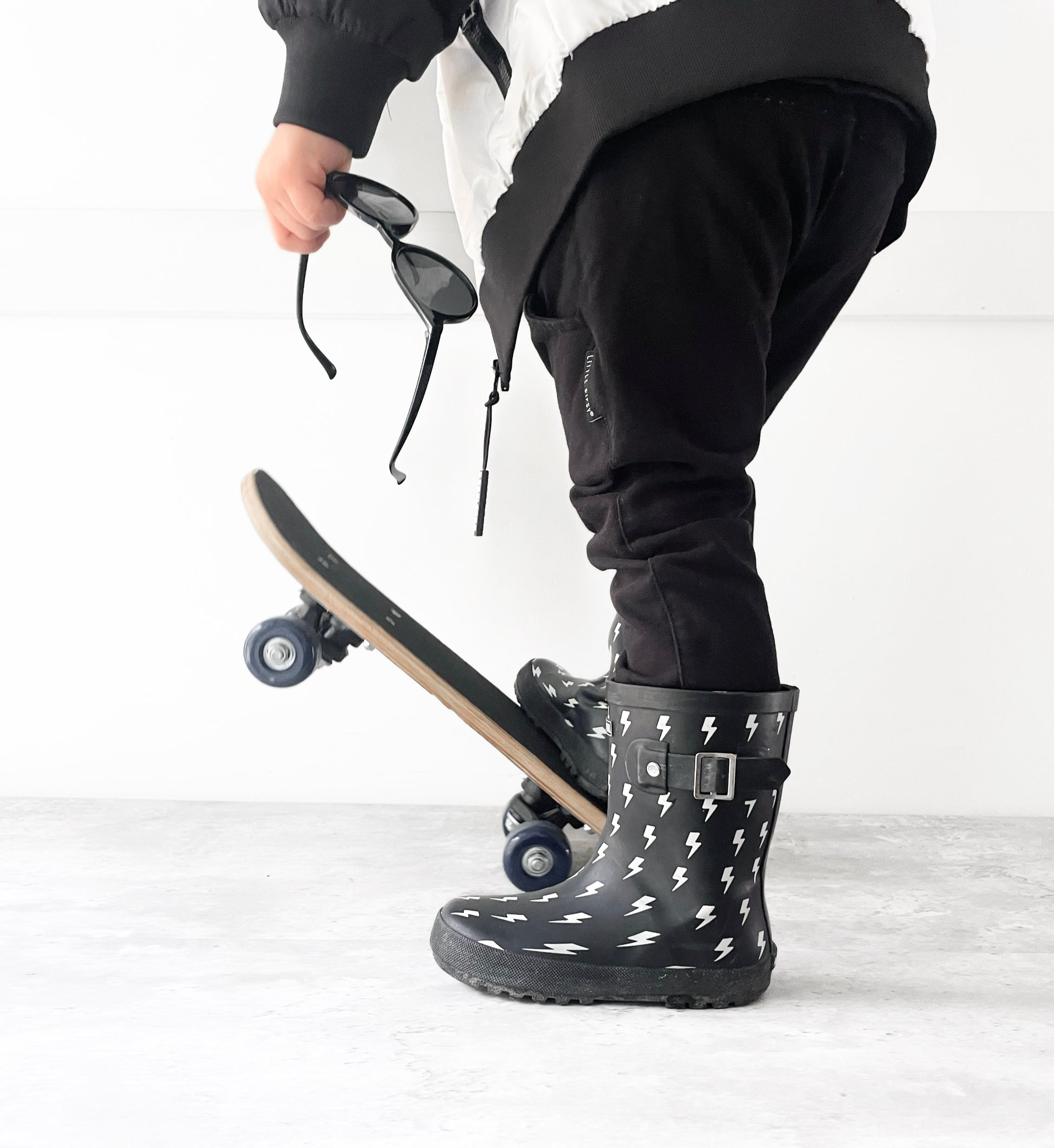 Holstyn Midi Boot in Jagger