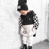 Pullover Windbreaker in Black/Oat