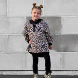 Pullover Windbreaker in Ava (Leopard)