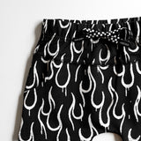 Relaxed Fit Shorts in Fuego