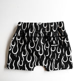 Relaxed Fit Shorts in Fuego