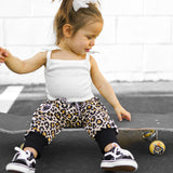 Basic Jogger in Ava (Leopard)