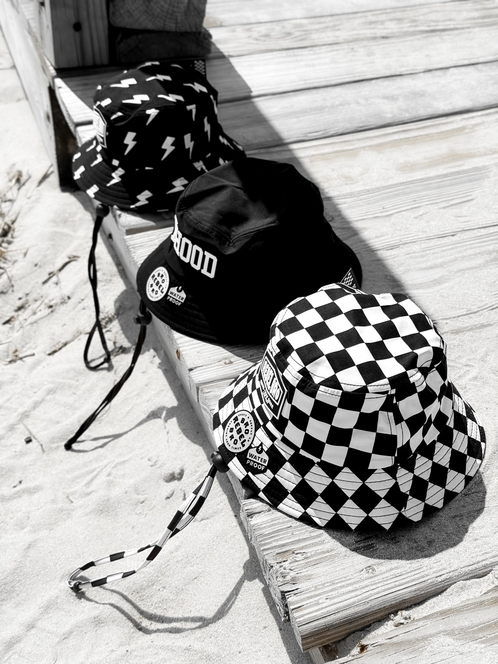 Hydro Bucket Hat in Venice