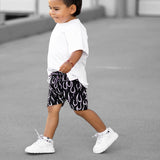 Relaxed Fit Shorts in Fuego