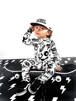Image of Bamboo Zippy Sleeper in Warped Tour