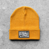 Beanie in Goldie