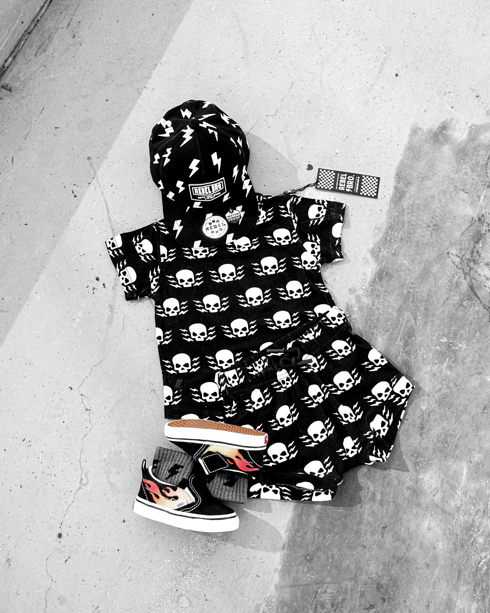 Bummie Two Piece Set in Thunderstruck