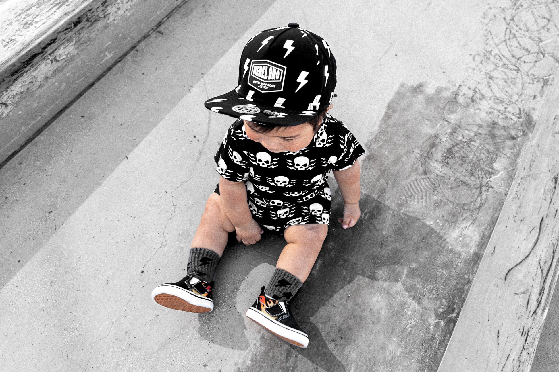 Bummie Two Piece Set in Thunderstruck