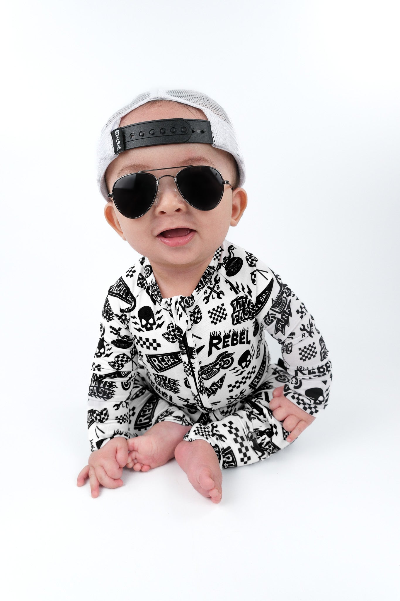 Bamboo Zippy Sleeper in Live Fast