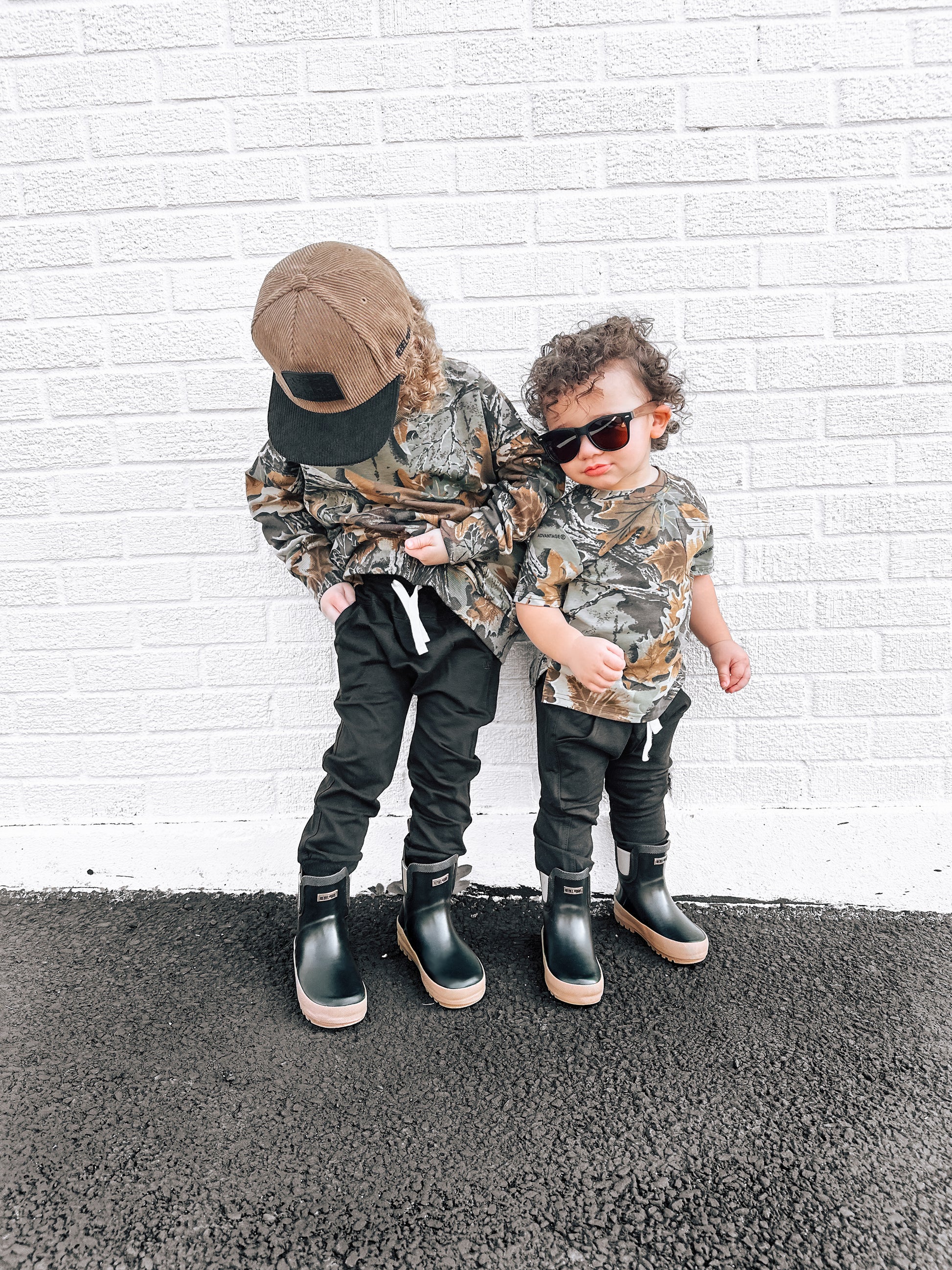 The Core-Classic Midi Boot in Black / Taupe