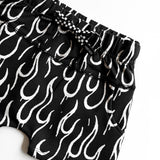 Relaxed Fit Shorts in Fuego
