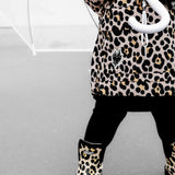 Pullover Windbreaker in Ava (Leopard)