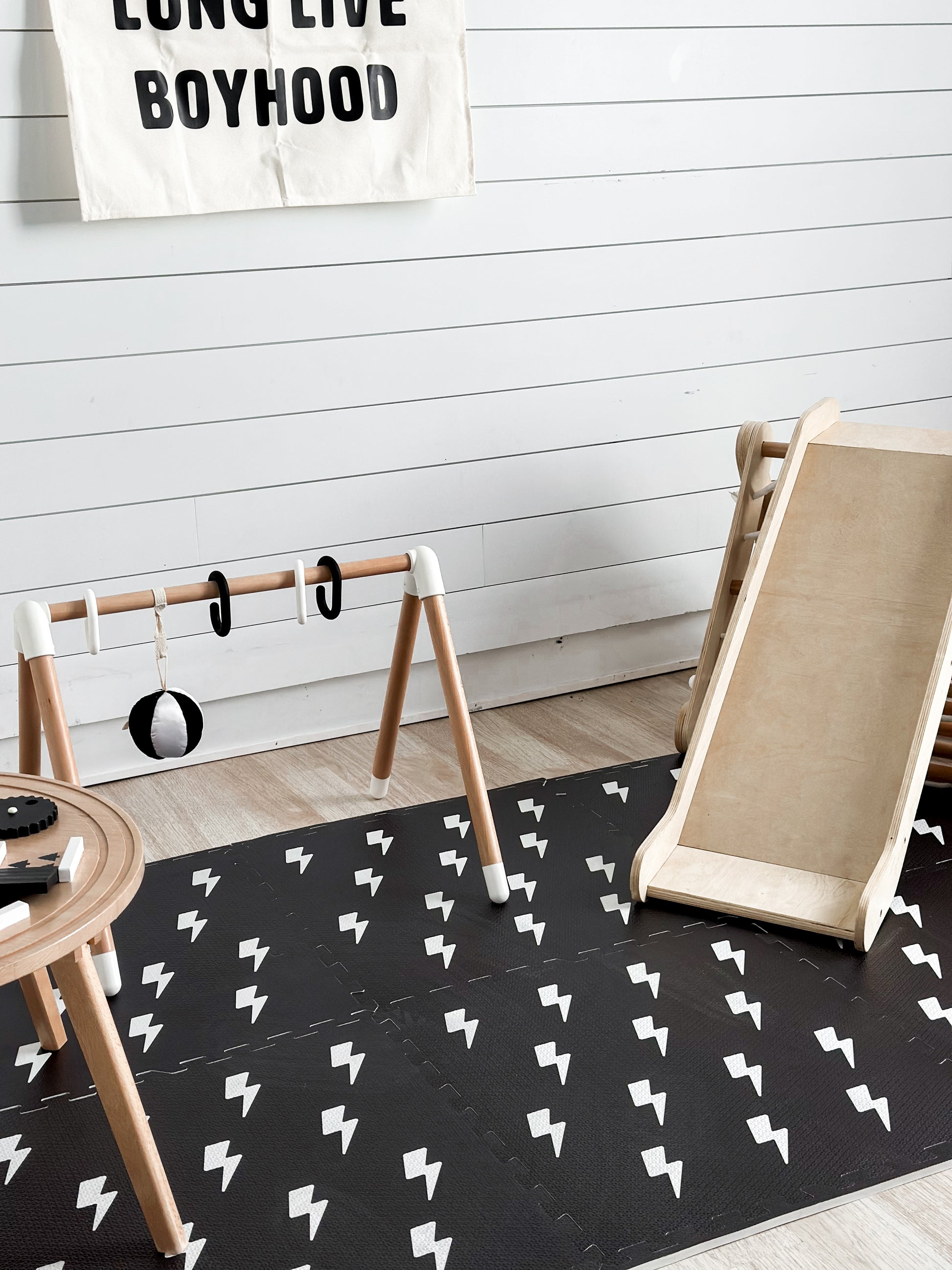 Rebel Proof Play Mat in Jagger (FINAL SALE)