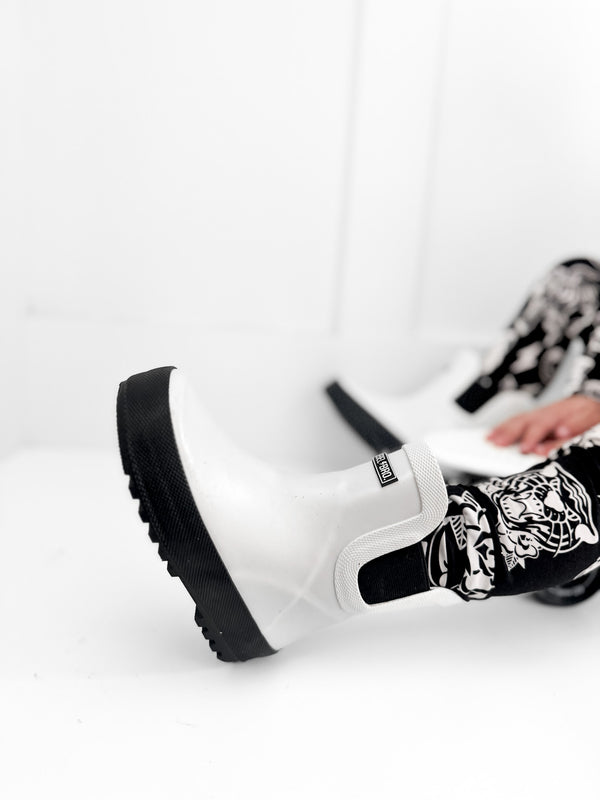 RB x LB The Core-Classic Midi Boot in Black / White - Rebel Bro