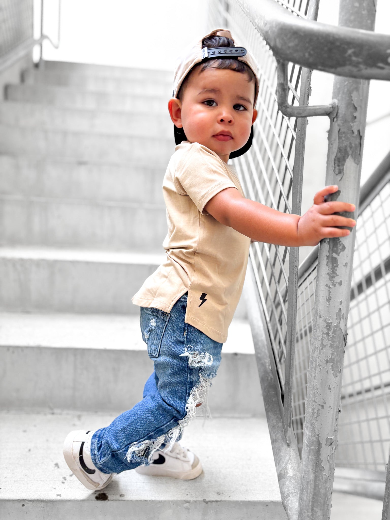 Everyday Bamboo Tee in Driftwood - Rebel Bro