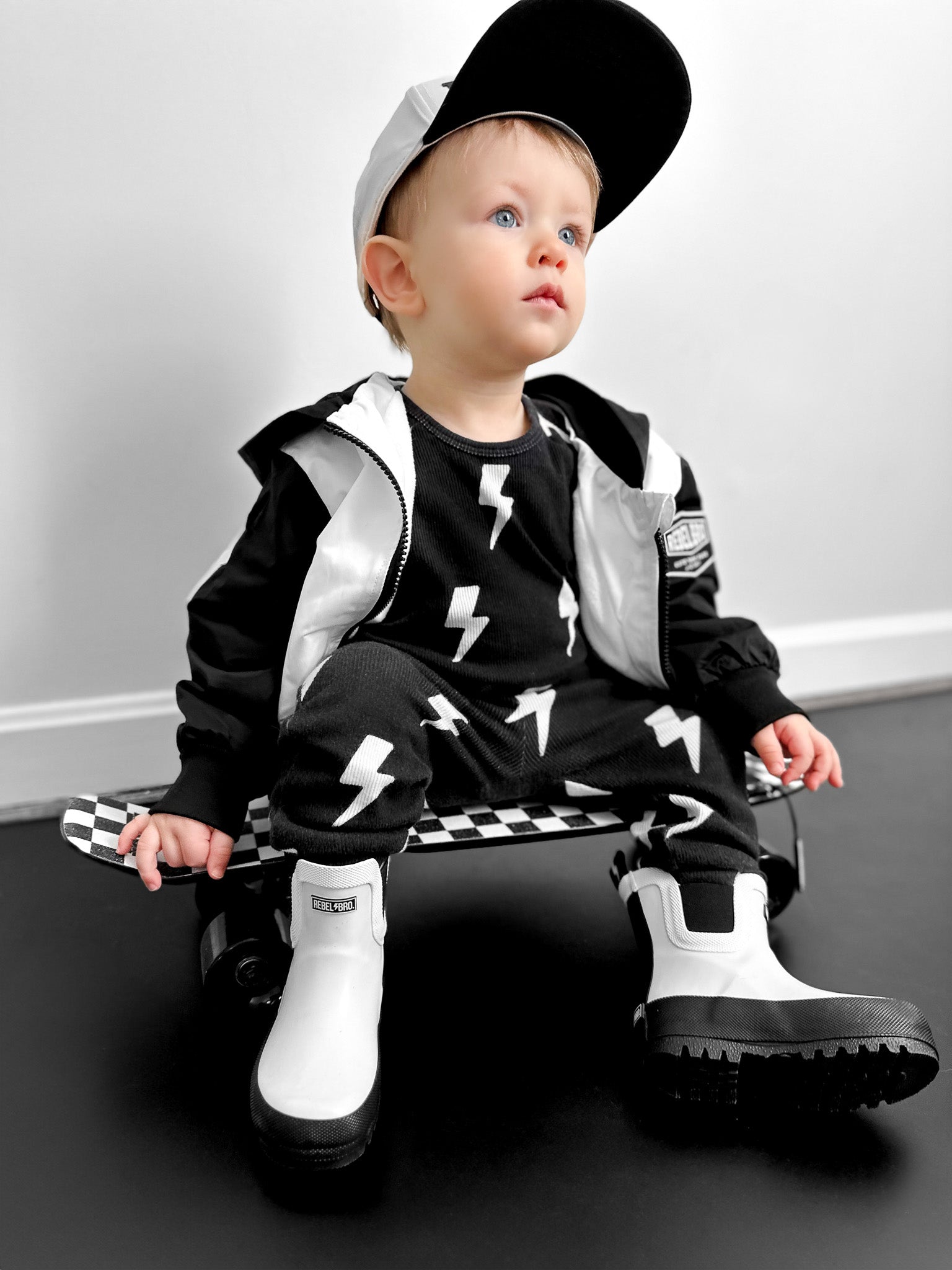 The Core-Classic Midi Boot in Black / White